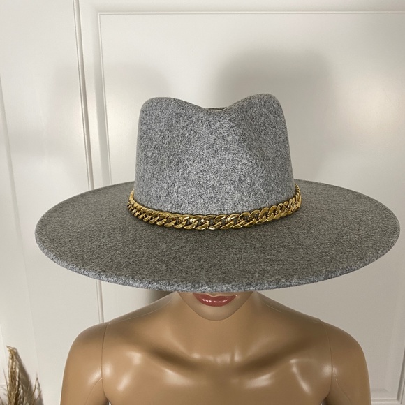 88 - SET OF THREE HATS - Picture 10 of 12